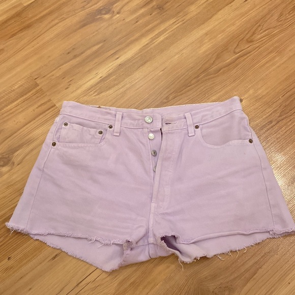 Levi's Pants - ❤️ LAST CALL LEVIS 501 cut off denim short in lilac 30” waist